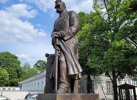 Józef Piłsudski Monument