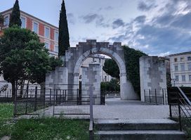 Porte du Pila Saint Gély
