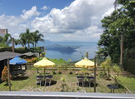 Casablanca Tagaytay Private Mansion