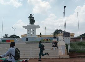 MONUMENTS EN HOMMAGE AUX SOLDATS MORTS POUR LA PATRIE