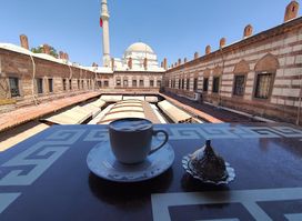Kızlarağası Inn