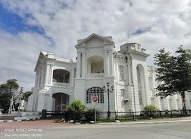 Ipoh Town Hall And Old Post Office