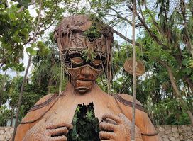 Tulum Wooden Sculpture - Daniel Popper