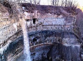 Valaste Waterfall