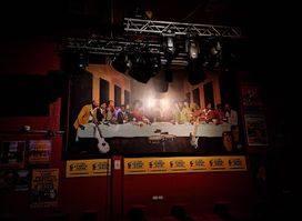 La Topa Tolondra Nightclub
