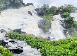 Aruu water falls