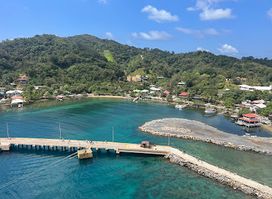 Town Center Port Roatan Cruise Pier