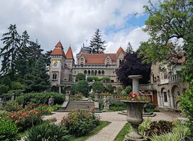 Bory Castle