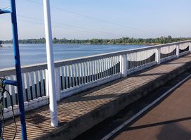 The bridge over the mekong river (ຂົວບ້ານຫາດ)