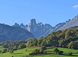 Mirador del Naranjo de Bulnes (Picu Urriellu)