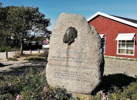 Memorial stone for Holger Drachmann