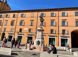 Statue of Luigi Galvani