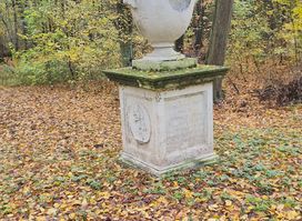 Willhelm Graf von Anhalt Monument
