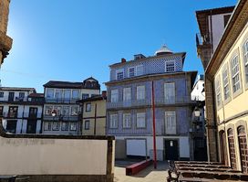 Largo de Donães