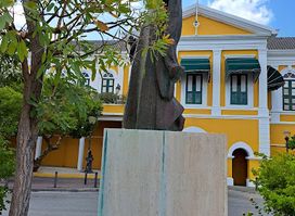 Statue of Thanks