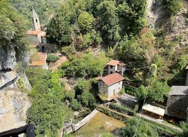 Equi Terme Caves