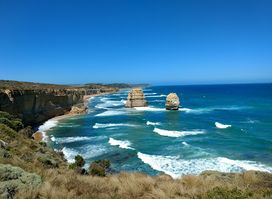 12 Apostles Helicopters