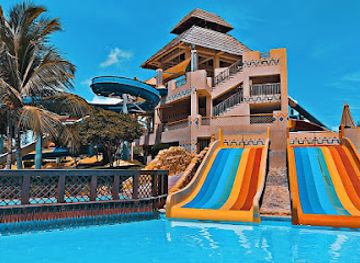 oman/dhofar-governorate/landmark/hawana-aqua-park