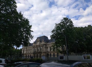 france/rhone-alpes/landmark/ministry-of-interior-for-passport-visa-and-permitt-processing