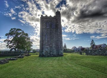 united-kingdom/stirling/landmark/cambuskenneth-abbey