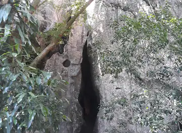 Koumac Grotto