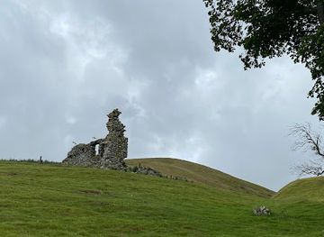 united-kingdom/scotland/landmark/hirendean-castle