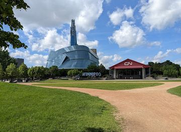 canada/winnipeg/osborne-village/landmark/the-forks-national-historic-site