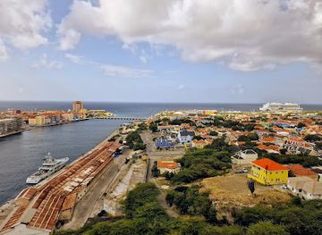 curacao/groot-kwartier/landmark/curacao