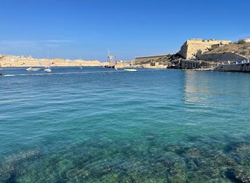 malta/southern-harbour/landmark/rinella-bay
