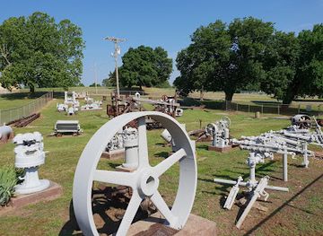 missouri/joplin/landmark/joplin-history-mineral-museum