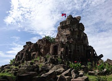 cambodia/battambang-province/landmark/ek-phnom-pagoda
