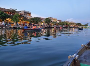 vietnam/south-central-coast/landmark/thu-bon-river