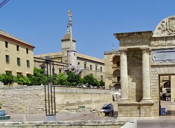 spain/cordoba/san-andres-san-pablo/landmark/puerta-del-puente