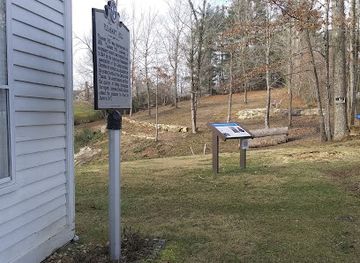 tennessee/cumberland-plateau/landmark/pioneer-hall-museum