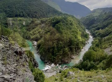 montenegro/tara-river-canyon/landmark/canyon-tara