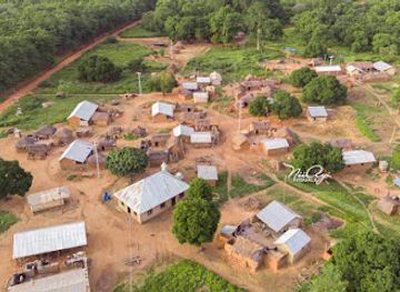 ghana/mole-national-park/landmark/mognori-eco-village-latif-s-eco-tours