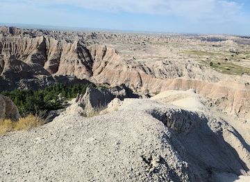 north-dakota/badlands/landmark/pinnacles-overlook