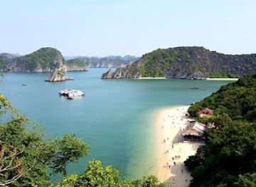 vietnam/cat-ba-island/landmark/monkey-island