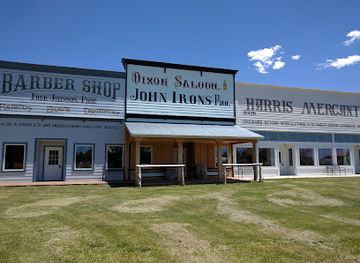 wyoming/carbon-county/landmark/little-snake-river-museum
