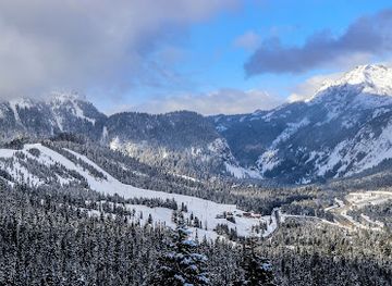 washington/snoqualmie-pass/landmark/summit-central-the-summit-at-snoqualmie