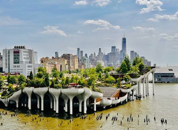 new-york/new-york-city/landmark/little-island