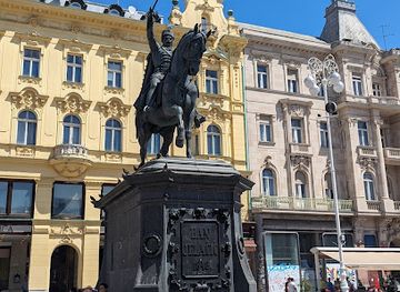 croatia/zagreb/donji-grad/landmark/replika-grada-zagreba