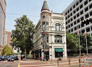 texas/houston/landmark/sweeney-coombs-and-fredericks-building