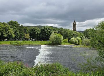 united-kingdom/peeblesshire/landmark/the-cauld-river-tweed-peebles
