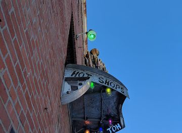 nebraska/omaha/landmark/hot-shops-art-center