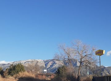 new-mexico/bernalillo/landmark/denny-s