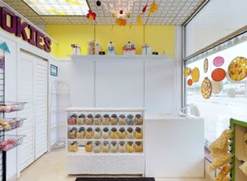 nebraska/fremont/landmark/moms-popcorn