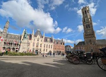 belgium/west-flanders/landmark/market-square