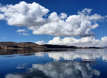 peru/lake-titicaca/landmark/titicaca-travel-peru