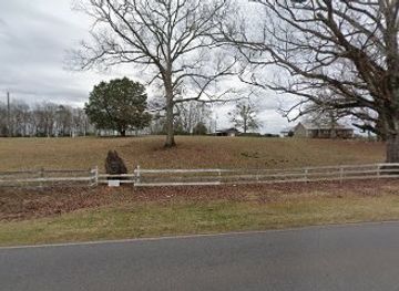 alabama/lake-martin/landmark/red-eagle-stone-monument